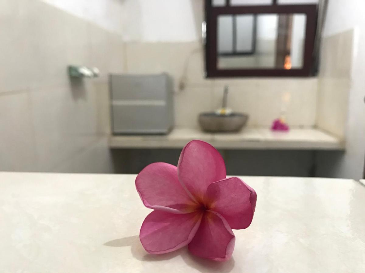 Mustika Ocean Lodge Gili Air Zewnętrze zdjęcie
