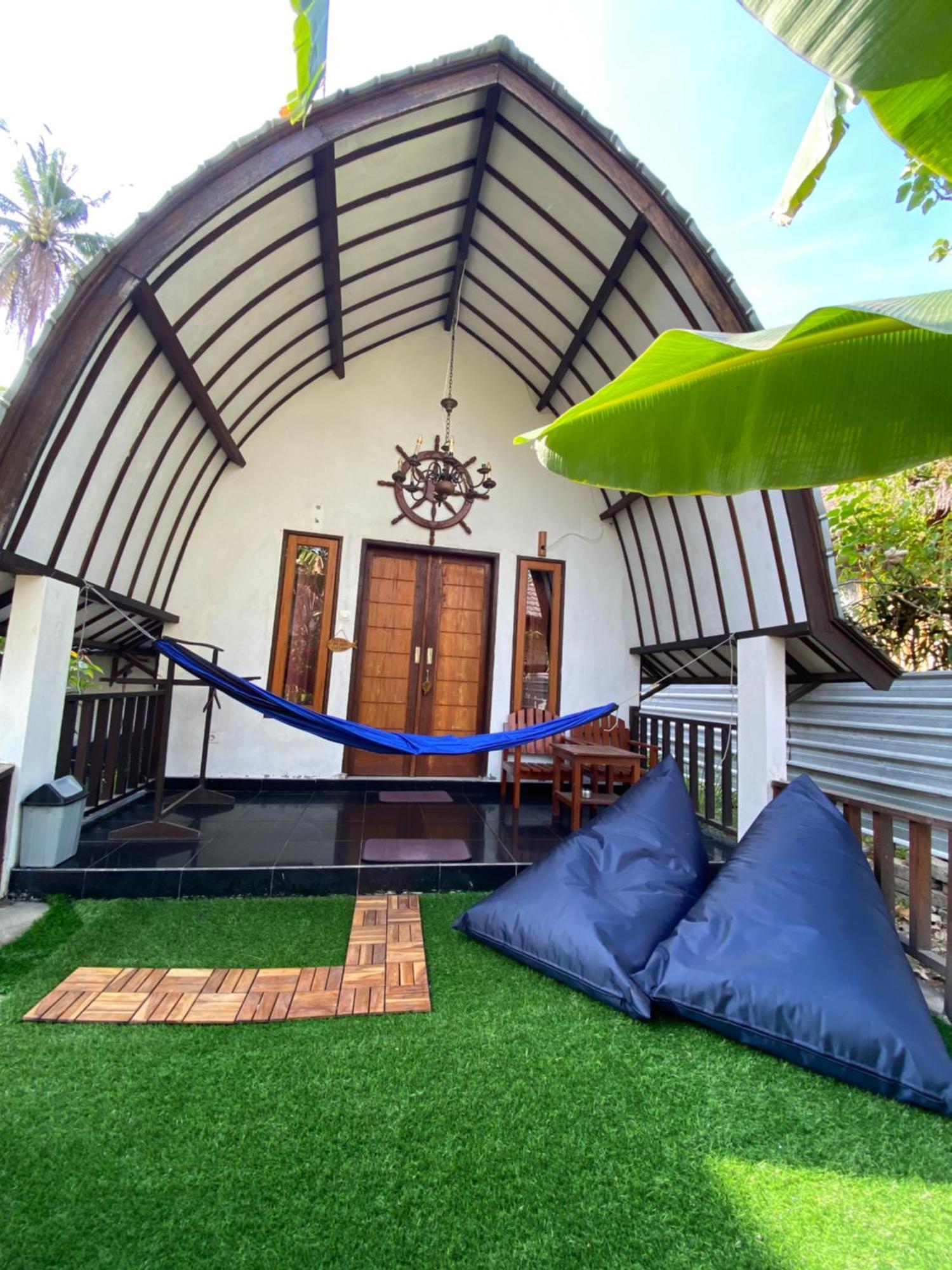 Mustika Ocean Lodge Gili Air Zewnętrze zdjęcie