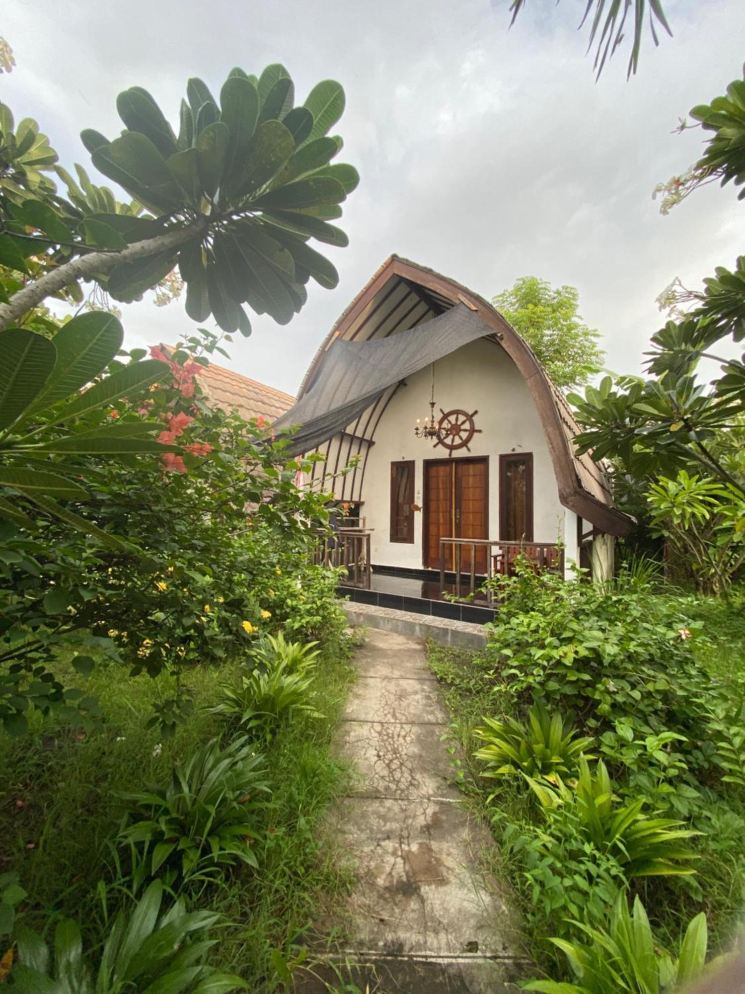 Mustika Ocean Lodge Gili Air Zewnętrze zdjęcie